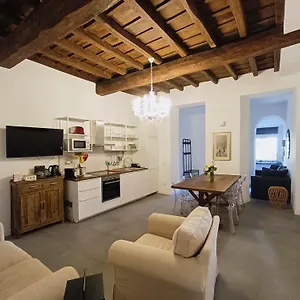 La Tua Casa A Viadelcorso Apartment Rom