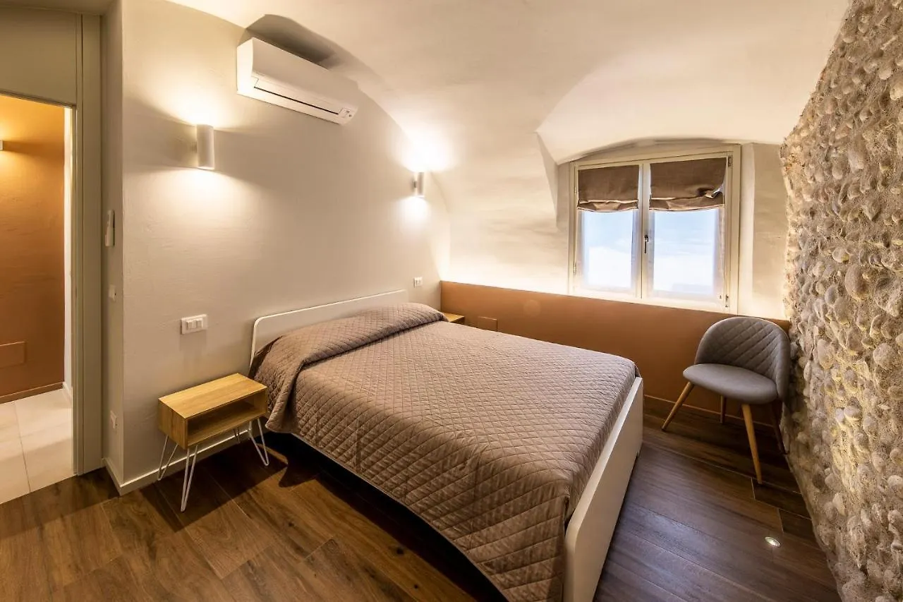 Dimora Montagnoli Apartment Volta Mantovana Italy